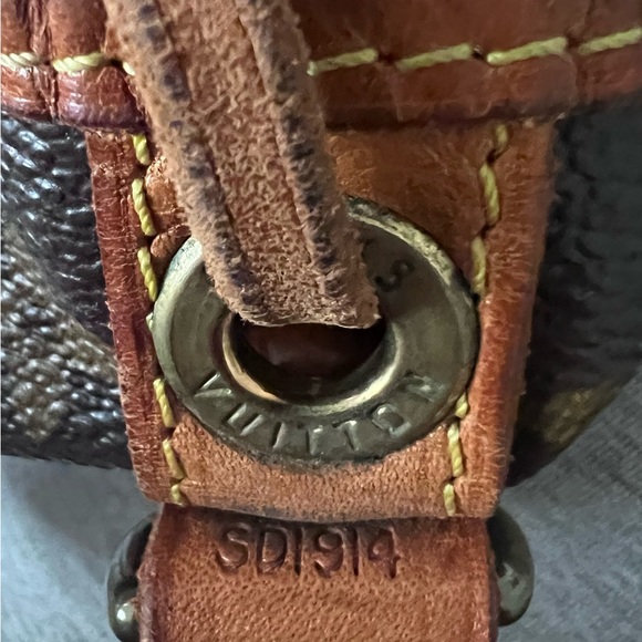 Louis Vuitton Monogram Noe Bucket Bag - Picture 13 of 14